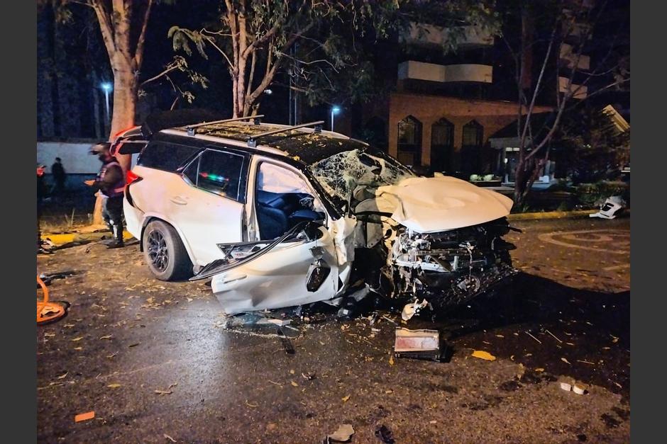 ¿qué Pasó Con El Conductor Que Destruyó Su Carro En Zona 14emk 1130