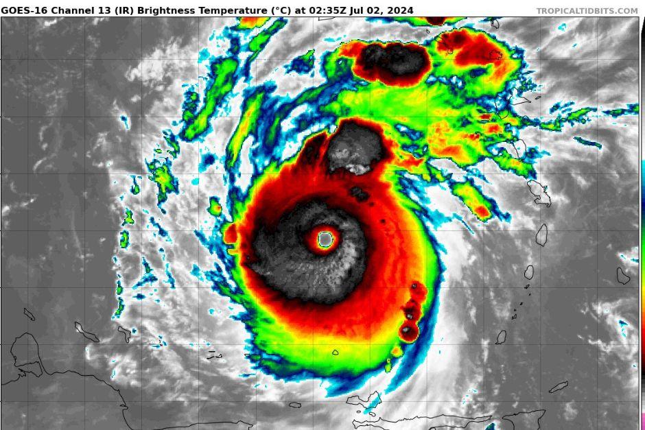 Advierten que huracán Beryl se fortalece y alcanza la categoría 5, lo que lo convierte en potencialmente catastrófico. (Foto: NHC/NOAA)