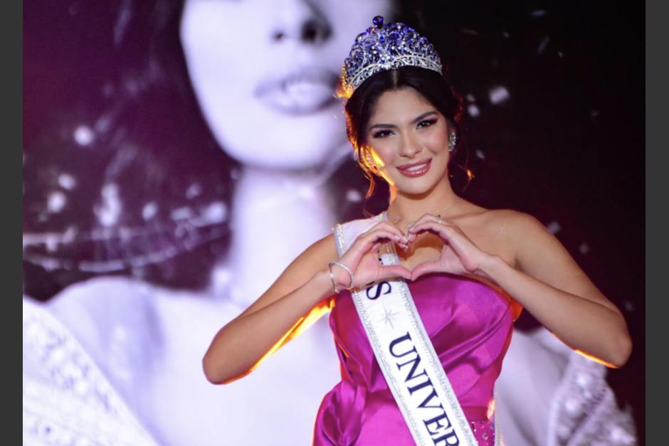 La actual Miss Universo desfiló en la alfombra azul de Miss Universo Guatemala. (Foto: Miss Universe Gt)