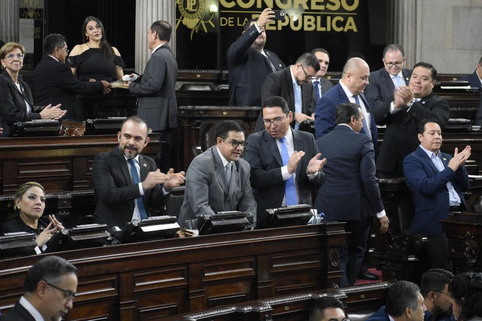 Bancadas opositoras al Gobierno le ganaron el pulso a Bernardo Arévalo e improbaron el Estado de Calamidad. (Foto: Wilder López/Soy502)