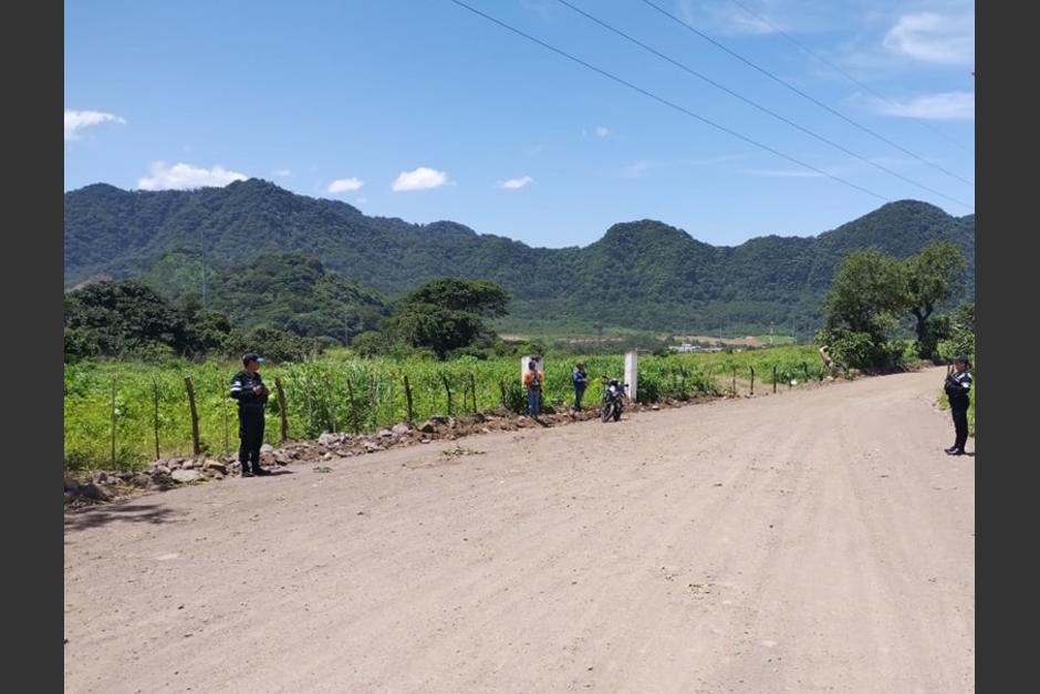 Habilitan ruta alterna para transitar desde la CA-9 hacia la autopista. (Foto: Municipalidad de Palín)