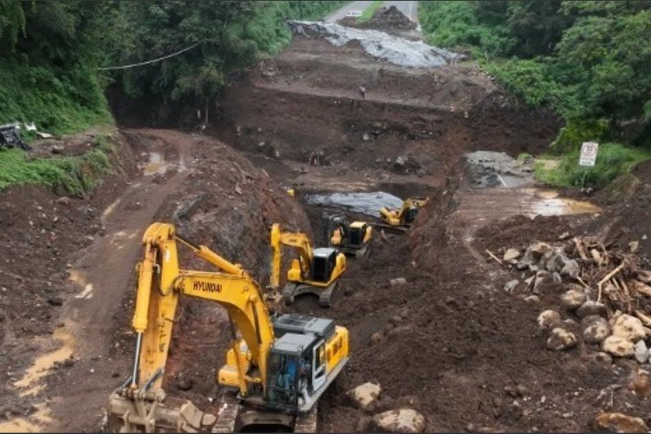 El sector empresarial lleva semanas solicitando la pronta reparación de la autopista Palín-Escuintla. (Foto: CIV)