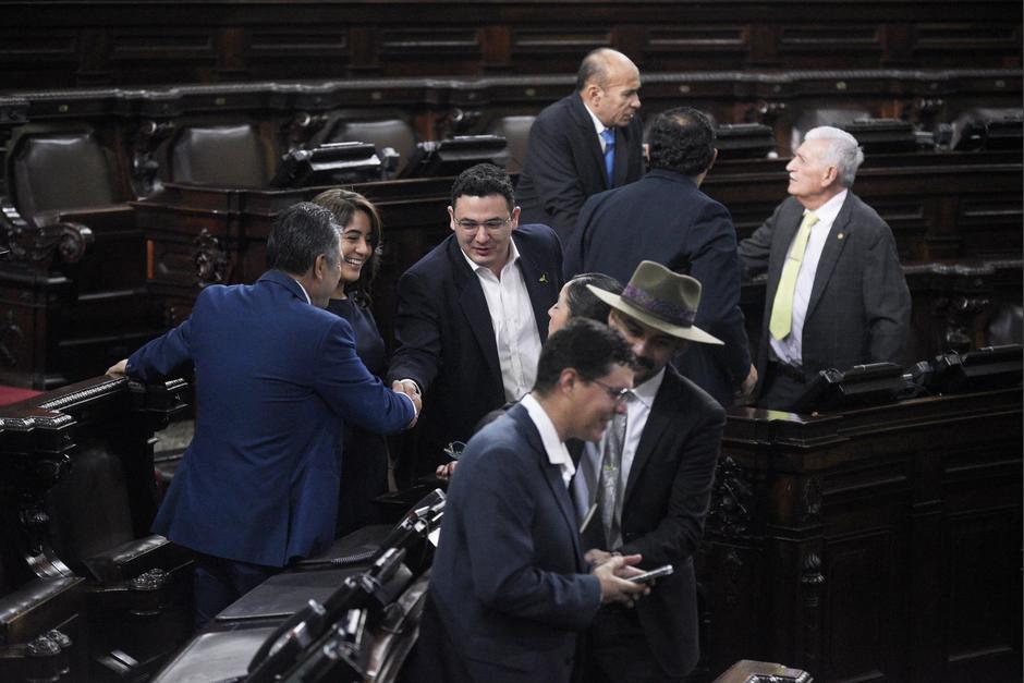 El oficialismo logró que la solicitud de ampliación presupuestaria se leyera en el pleno de diputados. (Foto: Wilder López/Soy502)
