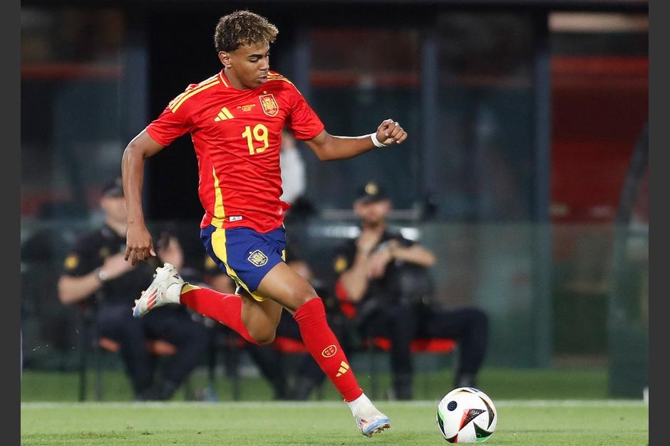 Se espera que el culé de 16 años, Lamine Yamal, sorprenda al continente en su primer gran torneo. (Foto: AFP)