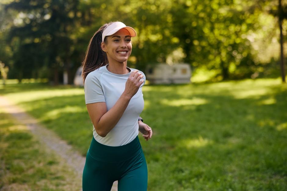 Salir a correr todos los días le brindará grandes beneficios a tu cuerpo. (Foto: Shutterstock)
