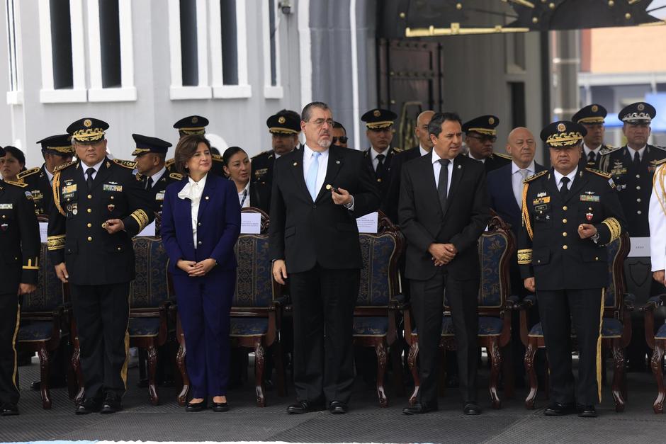 Este domingo 30 de celebra el Día del Ejército y el presidente Bernardo Arévalo observó el desfile. (Foto: DCA)