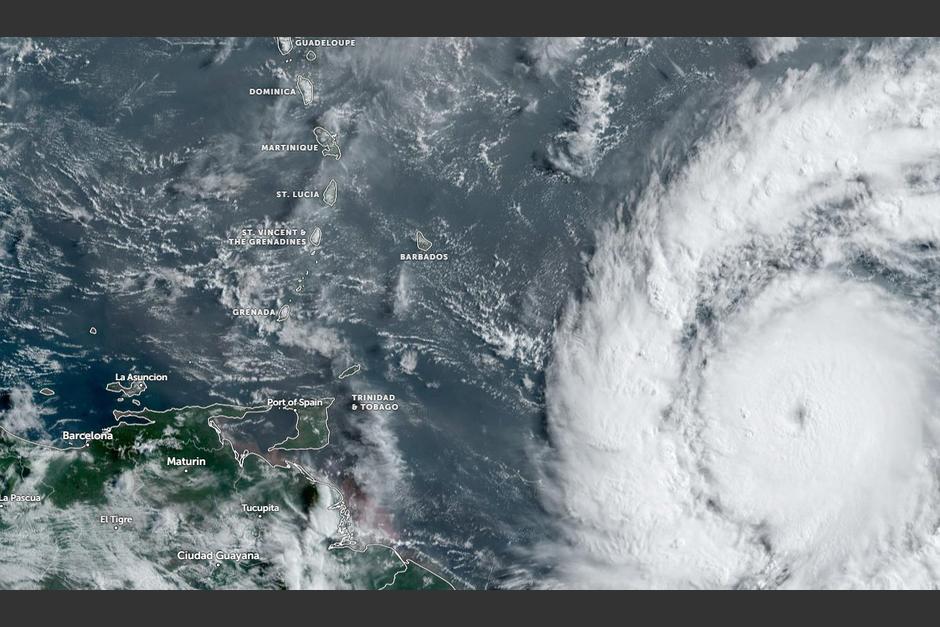 El huracán Beryl avanza con fuertes vientos. (Foto: Centro Nacional de Huracanes)