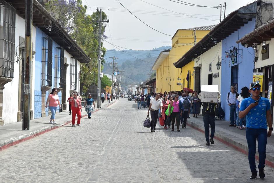 Transporte gratuito durante Cuaresma en Antigua Guatemala, según la comuna antigueña. (Foto: Fredy Hernández)