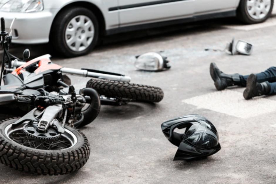 Un motorista en estado de ebriedad dejó abandonada la motocicleta y se fue corriendo. (Foto ilustrativa: Shutterstock)