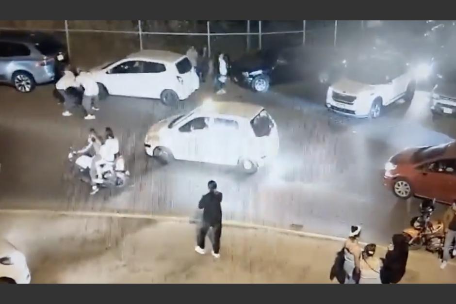 Así fue la balacera ocurrida en zona 16 que dejó tres fallecidos al finalizar un concierto. (Foto: captura de video)