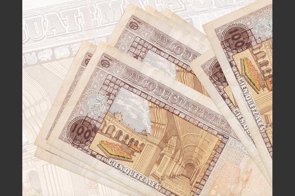 En Guatecompras aparecen las más recientes adjudicaciones para la impresión de billetes de distinta denominación. (Foto: Archivo/Soy502)