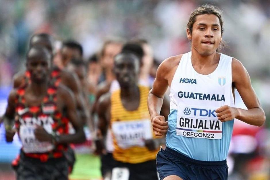 En su visita a Guatemala, el atleta Luis Grijalva ha conseguido que le aprueben su visa. (Foto: MDG)