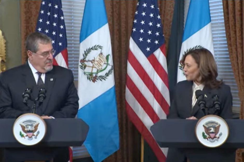 El presidente Bernardo Arévalo se reunió este Lunes Santo con la vicepresidenta de EE.UU., Kamala Harris. (Foto: Captura de video)