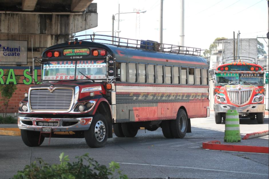 Se han realizado denuncias sobre el aumento a las tarifas en los buses extraurbanos. (Foto: DCA)