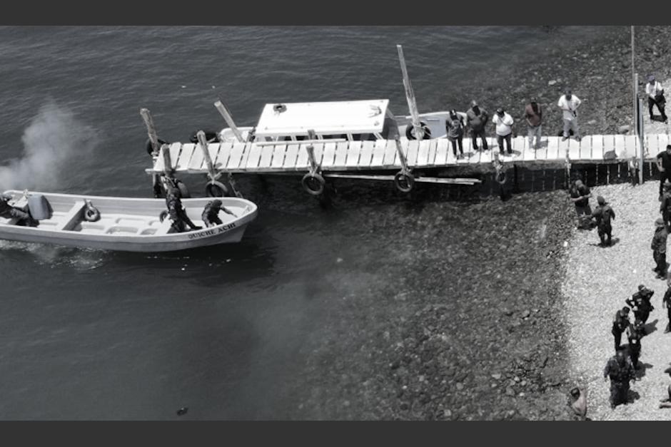 Un hombre murió tras rescatar a sus dos hijos que se estaban ahogando en el lago de Atitlán. (Foto: Canal 6-PanaDish)