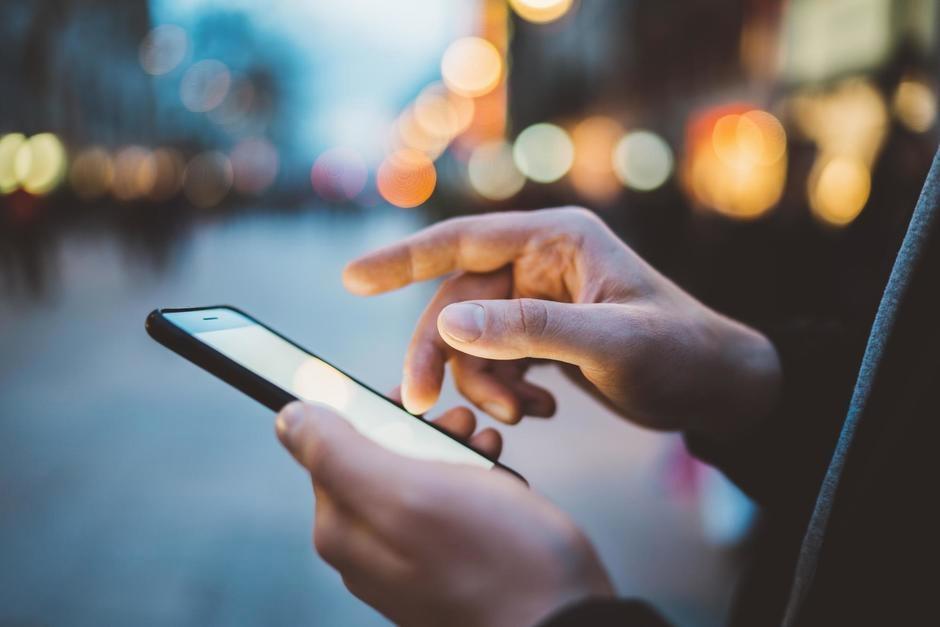 Diputados de la UNE proponen que las personas puedan conservar su número telefónico, aunque cambien de proveedor. (Foto ilustrativa:&nbsp;Shutterstock)