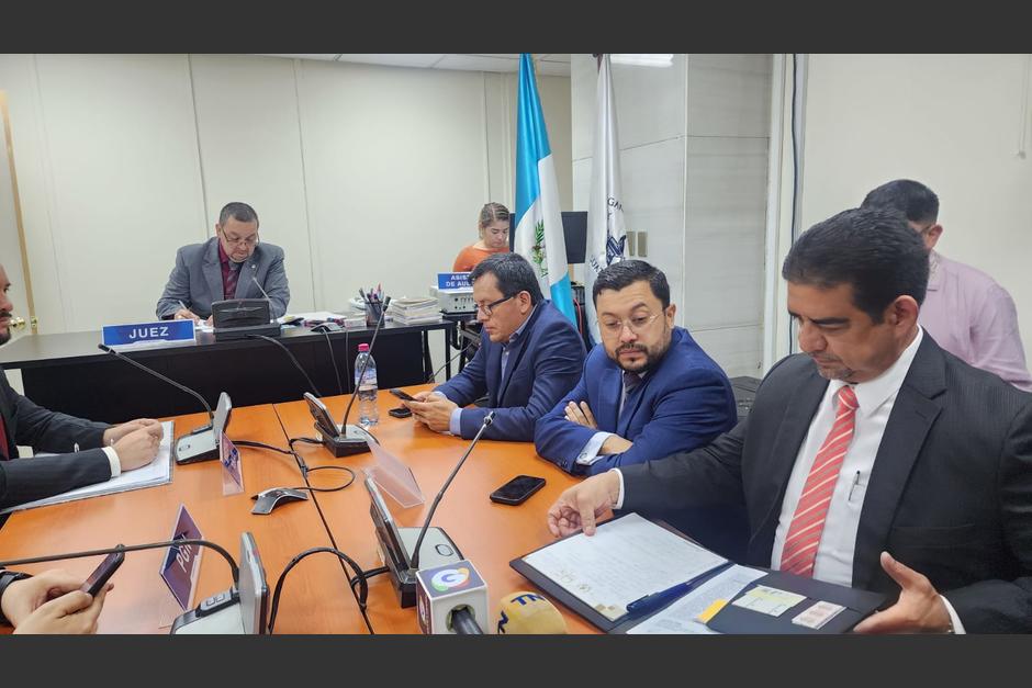 El exdirector de Aeronáutica Civil, Carlos Velásquez Monge, durante la audiencia. (Foto: Soy502)