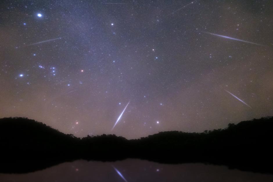 ​Son meteoros de velocidad alta que radian de la constelación de Orión (Foto: National Geographic)