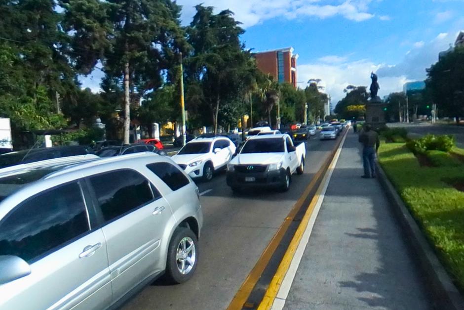 Estas son las rutas alternas por el cierre que se realizará en la avenida Reforma zona 10, desde este viernes hasta el domingo. (Foto: Google Maps)