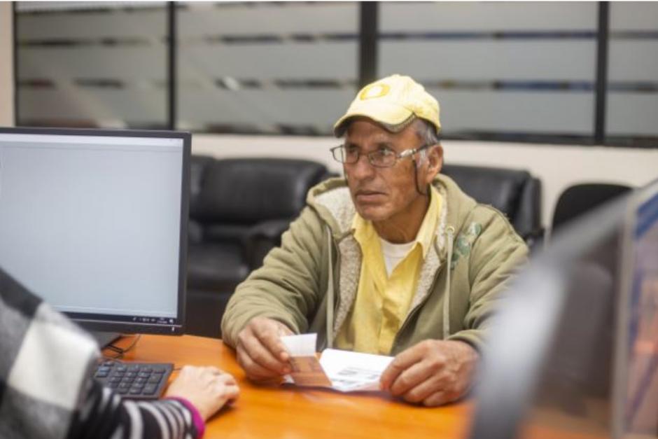 Un aumento de entre el 8 y 10% recibirán próximamente los jubilados del Estado. (Foto: Archivo/Soy502)