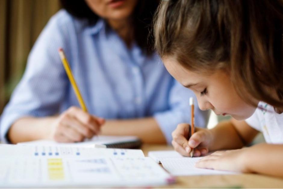 Es fundamental que tus hijos aprovechen estas vacaciones para potenciar su desarrollo y recibir el apoyo necesario en una materia específica. (Foto: Heritage Foundation)