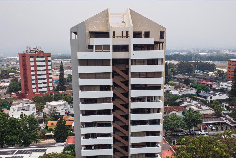 El lujoso apartamento que está en renta en un edificio en Las Américas. (Foto: Senabed)