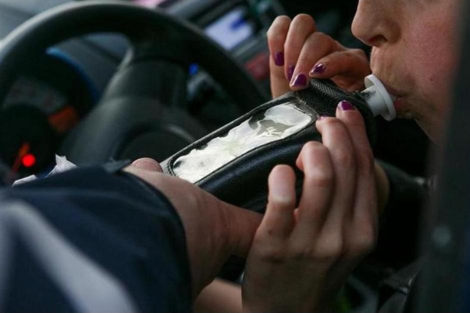 Las autoridades de tránsito informaron que realizarán operativos de alcoholemia por celebraciones de Halloween. (Foto ilustrativa: Seguro Auto)