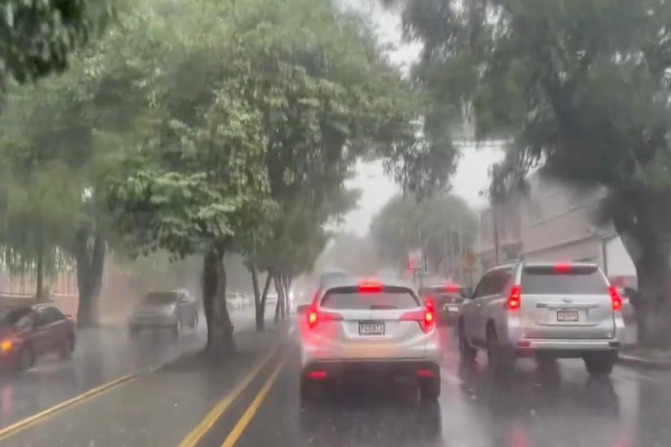 Las intensas lluvias afectan parte del territorio nacional este lunes. (Foto: AmÃ­lcar Montejo)