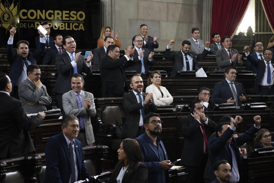 Diputados promueven una iniciativa de ley que equiparía su salario con el de los magistrados. (Foto: Archivo/Soy502)