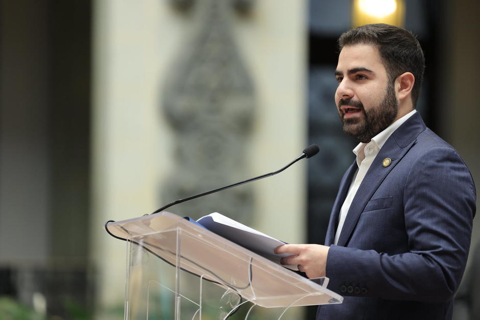 El secretario de Comunicación, Santiago Palomo, se refirió sobre el asesor que tuvo conflicto con Bernardo Arévalo. (Foto: Presidencia)