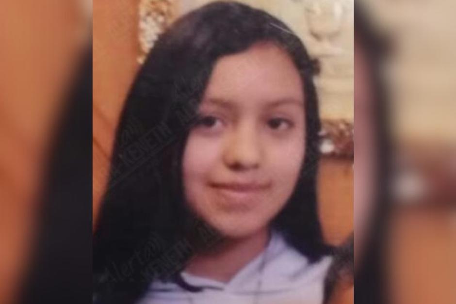 Buscan a Angeli Pamela, una menor que salió a la tienda y no volvió a su casa. La adolescente desapareció hace cinco días. (Foto: Alerta Alba-Keneth)