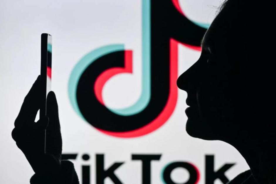 TikTok se utiliza para la imagen personal, difundir mensajes, abordar problemas sociales que afectan a las personas; además, se ha convertido en una herramienta clave en las campañas políticas. (Foto: Archivo/Soy502)&nbsp;