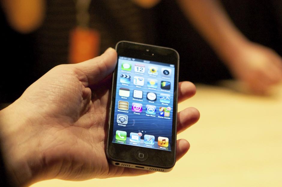 Imagen de un dispositivo móvil iPhone 5. (Foto: EFE/Archivo)