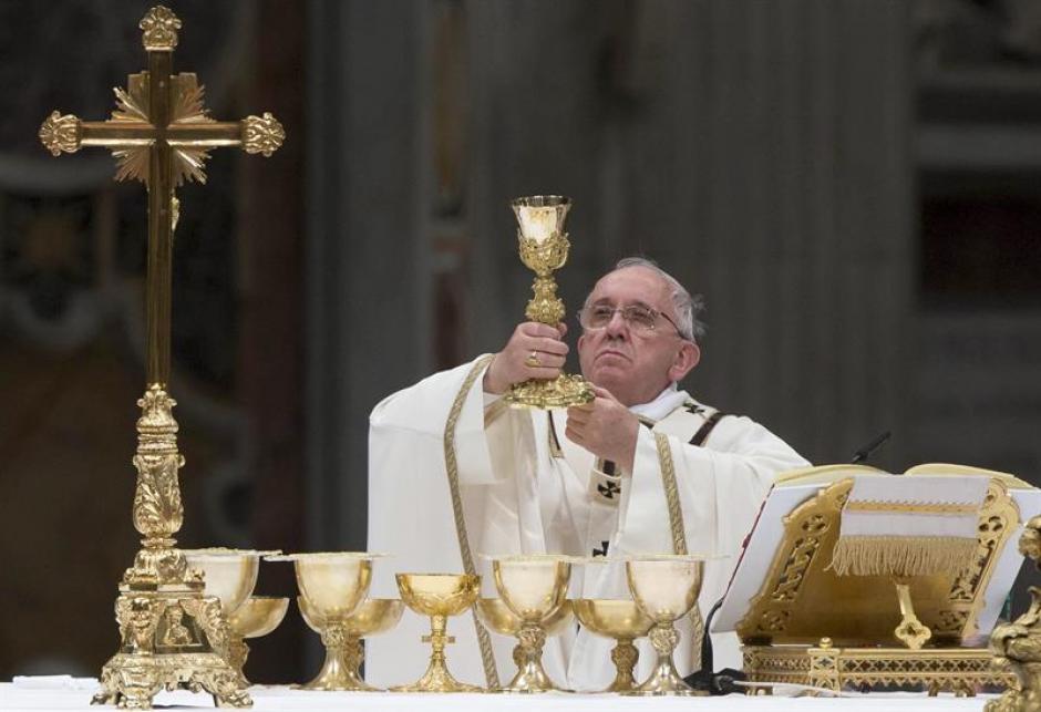 El papa Francisco ofició la misa de Resurrección, este domingo. (Foto: EFE)
