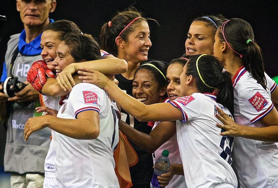 El fútbol femenino costarricense ha crecido en los últimos años. (Foto: EFE)