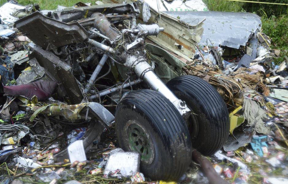 Al menos 40 personas murieron al estrellarse hoy un avión de carga que había despegado poco antes del aeropuerto internacional de Yuba, en Sudán del Sur, según informaron los medios locales. (Foto: Efe)