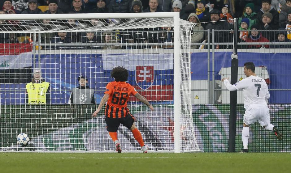 El Real Madrid venció 4-3 al Shakhtar en una visita que se complicó para los merengues. (Foto: EFE)