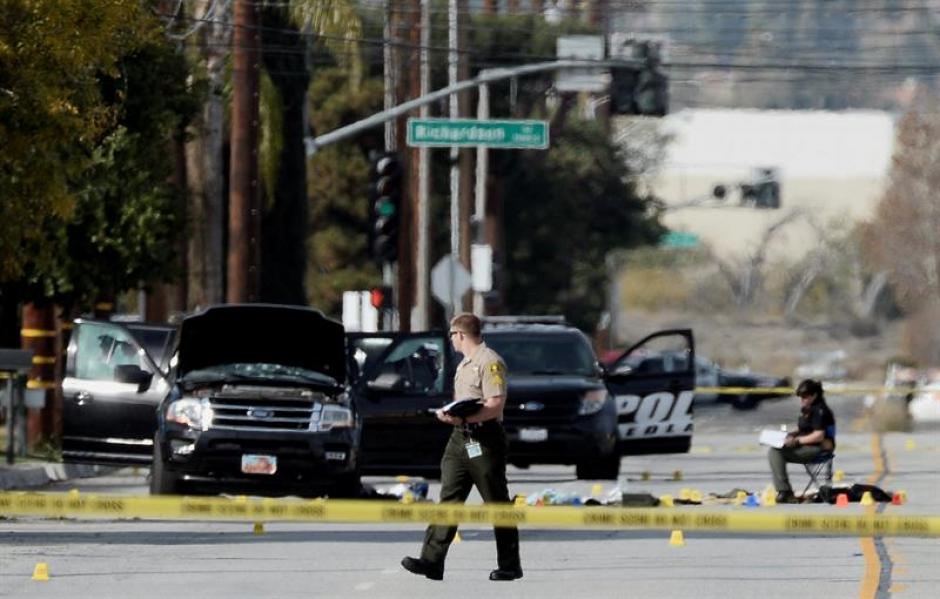 La pareja responsable del tiroteo en San Bernardino, fue abatida por la policía durante un enfrentamiento mientras intentaban darse a la fuga. (Foto: EFE)