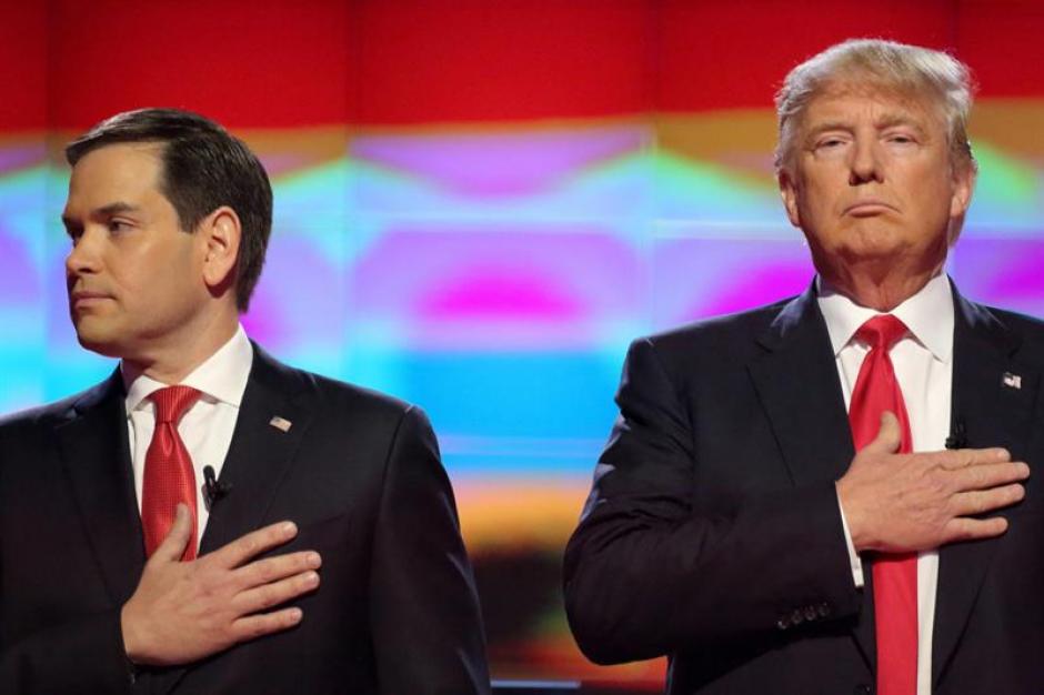 Los candidatos a la presidencia de Estados Unidos por el Partido Republicano, Marco Rubio y Donald Trump en el debate. (Foto: EFE)&nbsp;