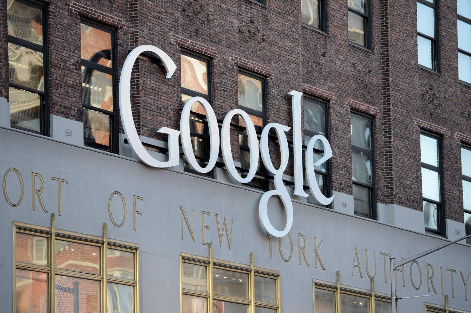 El logo de Google en la sede de la firma en Nueva York (EEUU). (Foto: EFE/Archivo)