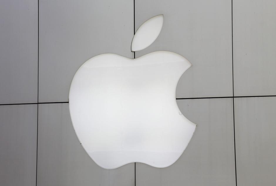 La CE publicará mañana sus motivos para investigar a Apple por ayudas en Irlanda. (Foto: EFE)