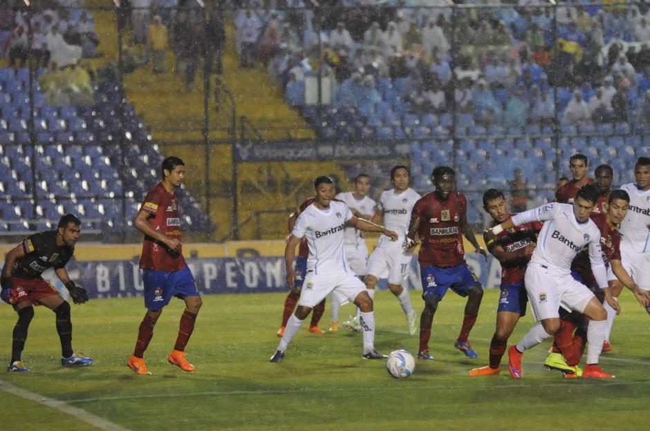 Los cremas jugarán por quinta vez en la Liga de Campeones de la CONCACAF y los rojos la sexta (bajo el actual formato de competencia). (Foto: Archivo/Soy502)