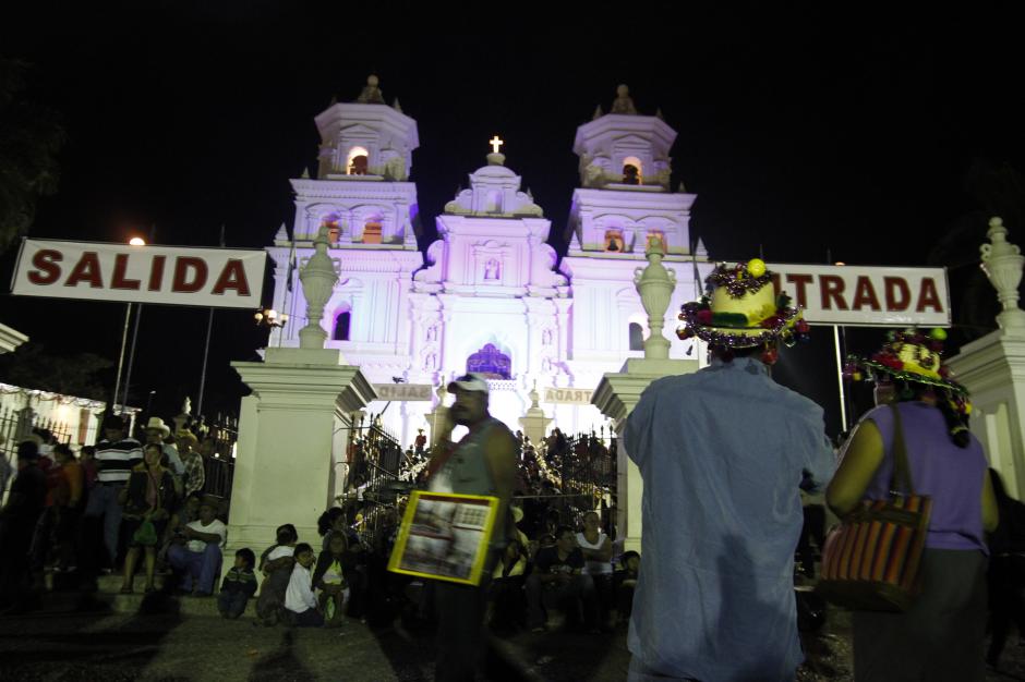 La imagen del Cristo Negro se encuentra en la Basílica de Esquipulas, en Chiquimula. (Foto: Nuestro Diario)