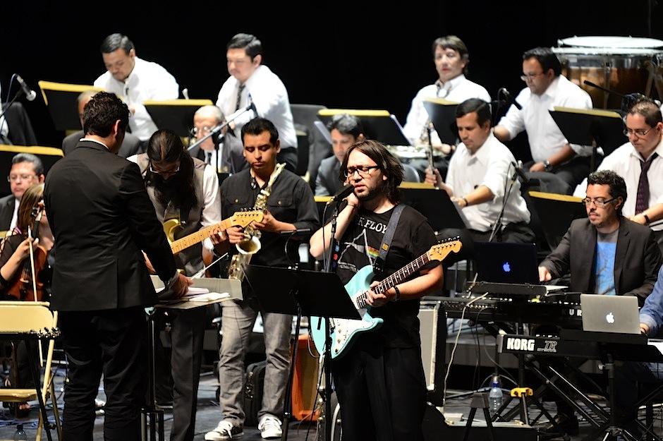 La orquesta Sinfónica Nacional de Guatemala y Simbiosis rindieron tributo a la banda británica Pink Floyd. (Foto: Selene Mejía/Soy502)