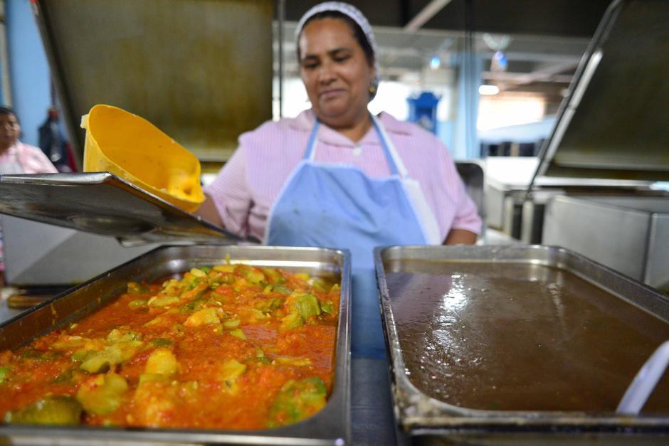 El hospital general San Juan de Dios provee de alimento a cerca de 1 mil 200 personas, entre pacientes y empleados. (Foto Archivo/Soy502)
