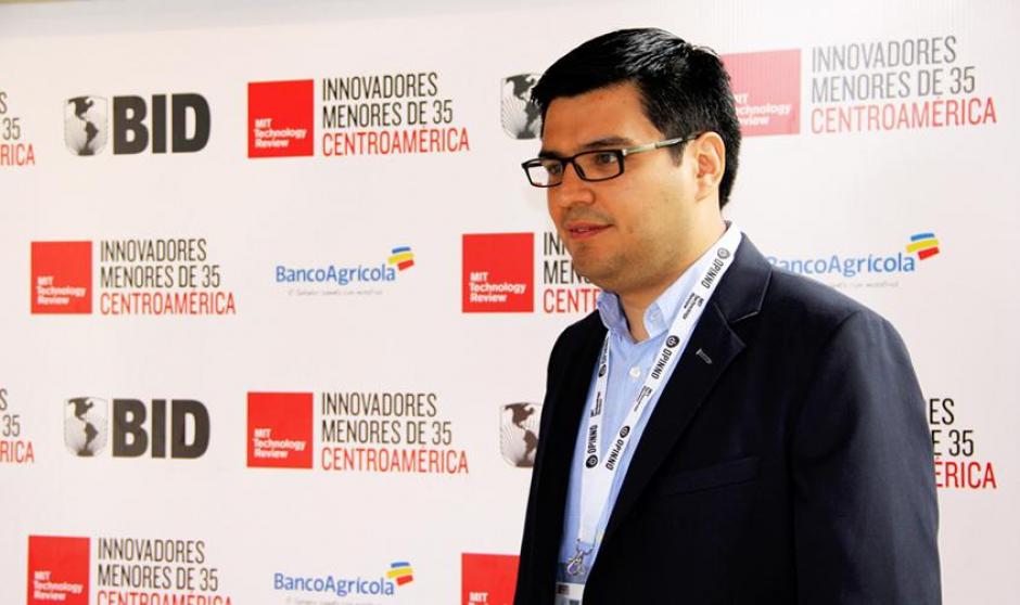 Antonio Navas fue uno de los ganadores del 2014. Trabaja en Duolingo en la plataforma del programa para aprender idiomas. (Foto: innovators under 35)