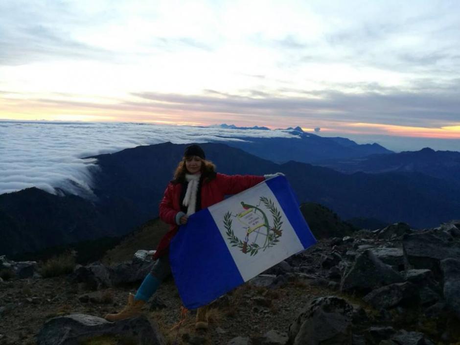 Aracely Esquivel es una de las sobrevivientes de la tragedia del Acatenango. (Foto: Facebook)&nbsp;