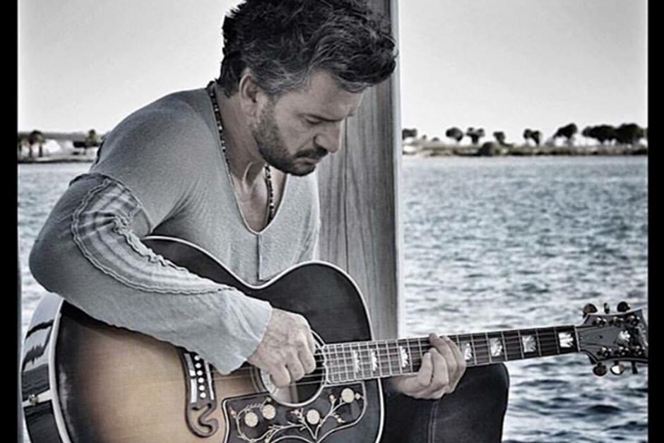 Ricardo Arjona utiliza sus redes sociales para mostrar adelantos de su nuevo álbum. (Foto: Instagram)