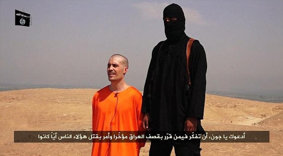 El fotoperiodista James Foley fue corresponsal de la agencia de noticias France Press y de portales de noticias en internet. Su hermano es piloto de la fuerza aérea norteamericana.