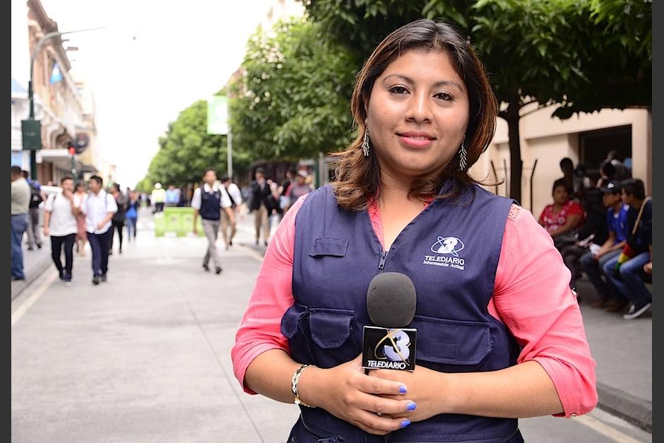 Astrid tiene 29 años y es periodista de Telediario de Canal 3. (Foto: Selene Mejía/Soy502)